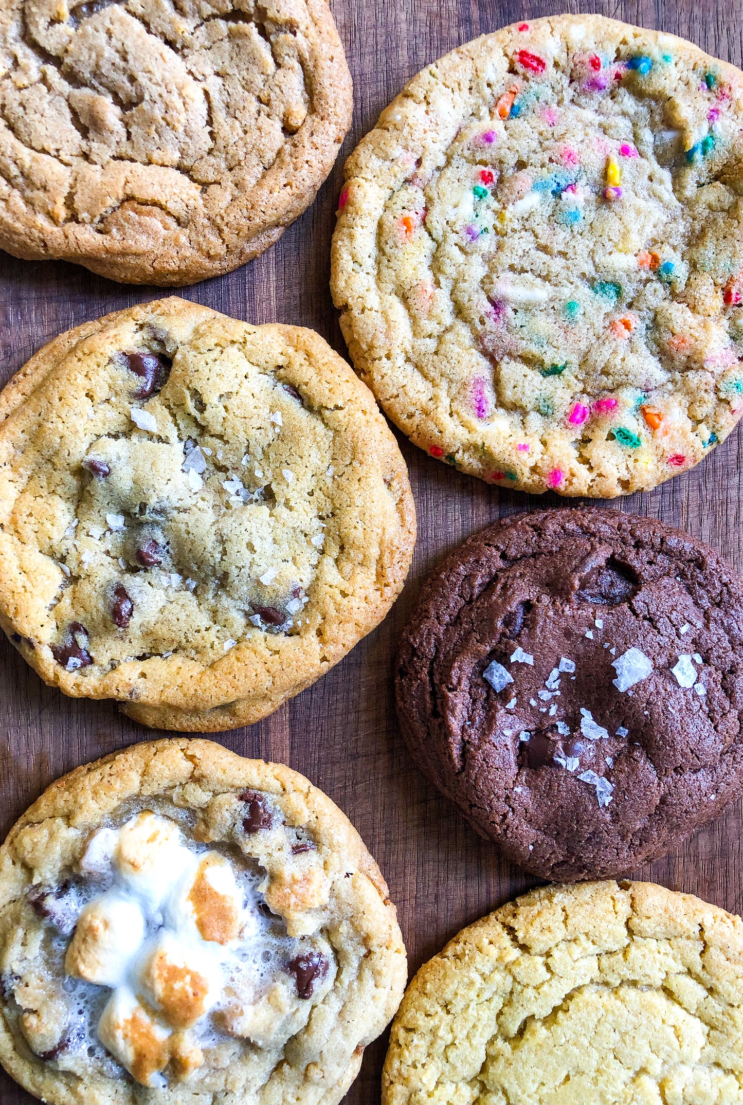 Classic Assorted Cookie Box